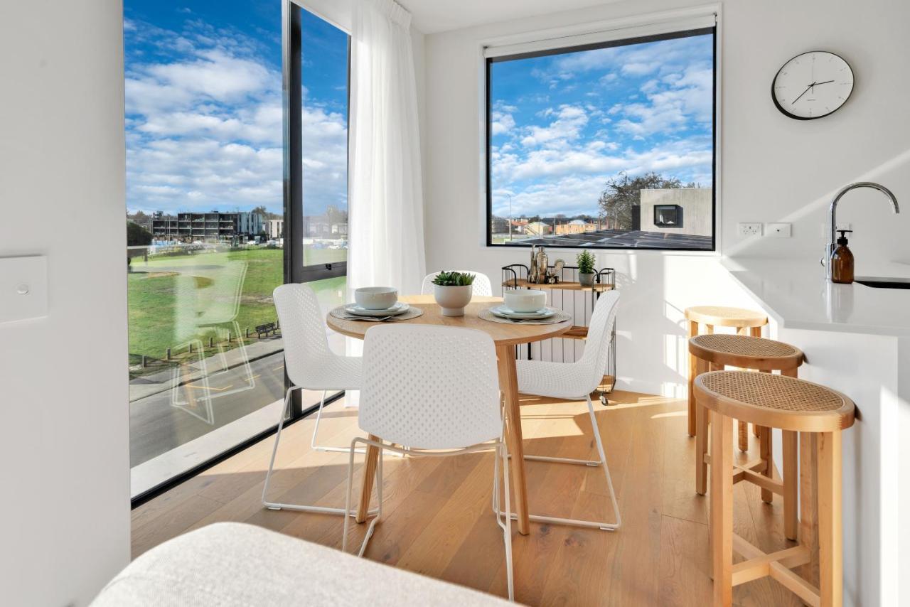 Top Floor Luxury City Central W Sunny Balcony 크라이스트처치 외부 사진